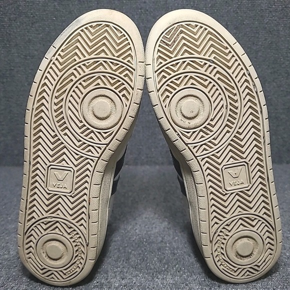 VEJA V-10 Sneakers Womens Size 7 White Red Blue Leather White Nautico Pekin - Picture 10 of 16